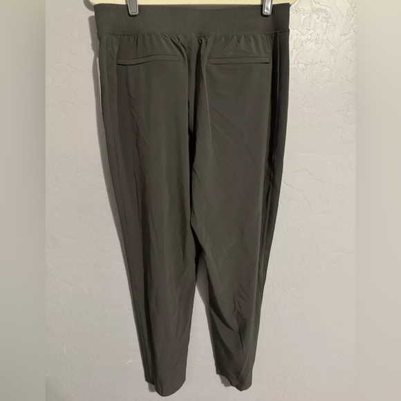 ATHLETA Brooklyn Mid Rise Ankle Pant 12 | Mountain Olive #198671 NEW - Picture 10 of 13